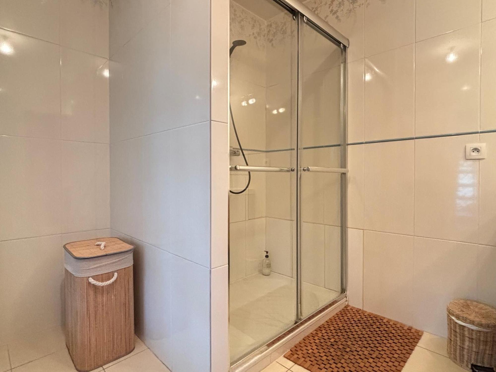 Les Douves Duplex 5 Personnes Lumineux Avec Jardin Et Terrasse Amenagee , Vue Sur Chateau A 5Mn De La Mer, Proche Omaha Beach Et Bayeux Commes 외부 사진