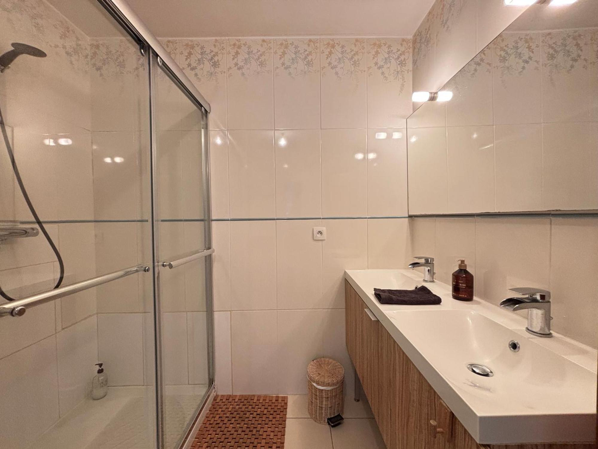 Les Douves Duplex 5 Personnes Lumineux Avec Jardin Et Terrasse Amenagee , Vue Sur Chateau A 5Mn De La Mer, Proche Omaha Beach Et Bayeux Commes 외부 사진